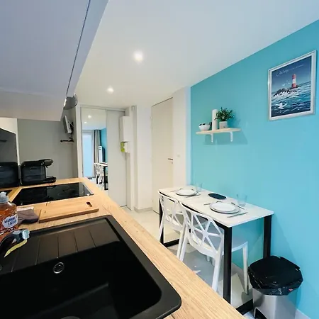 Le Lys Bleu * Анже