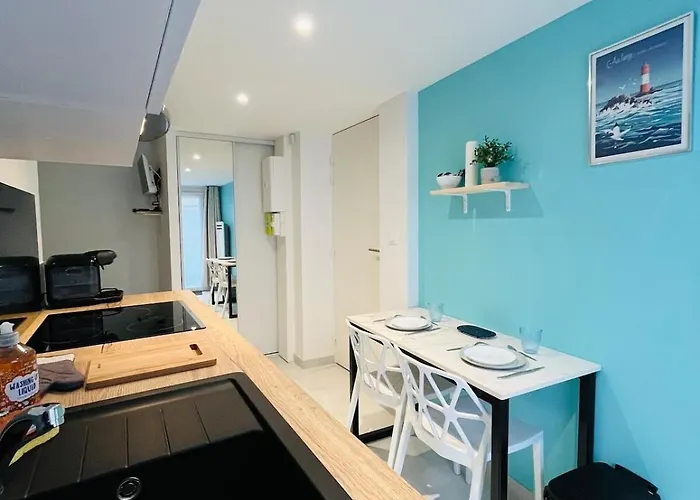 Le Lys Bleu * Анже